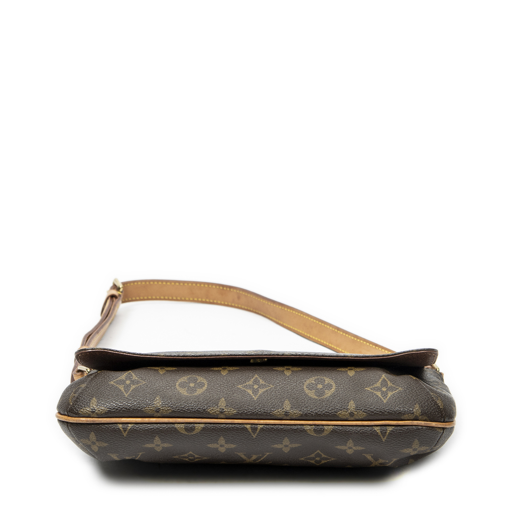 Louis Vuitton Musette Tango - Picture 6 of 10